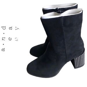 🆕 A New Day | Stud Black Boots